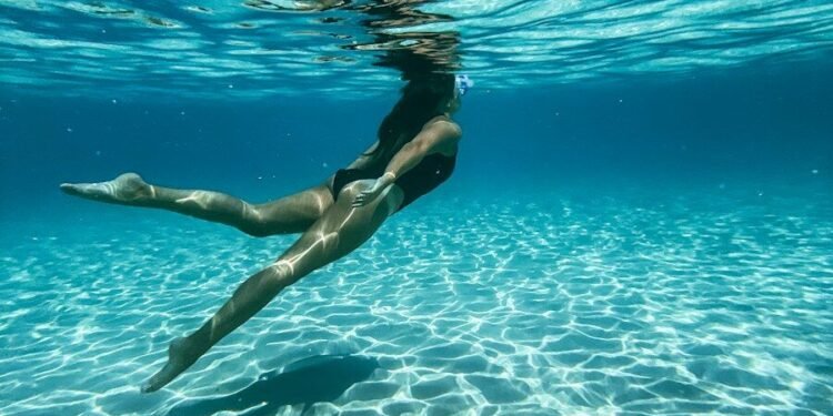 Swimmer Underwater photo